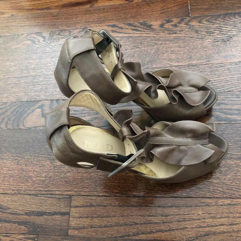 High heeled neutral fun shoe with ankle strap